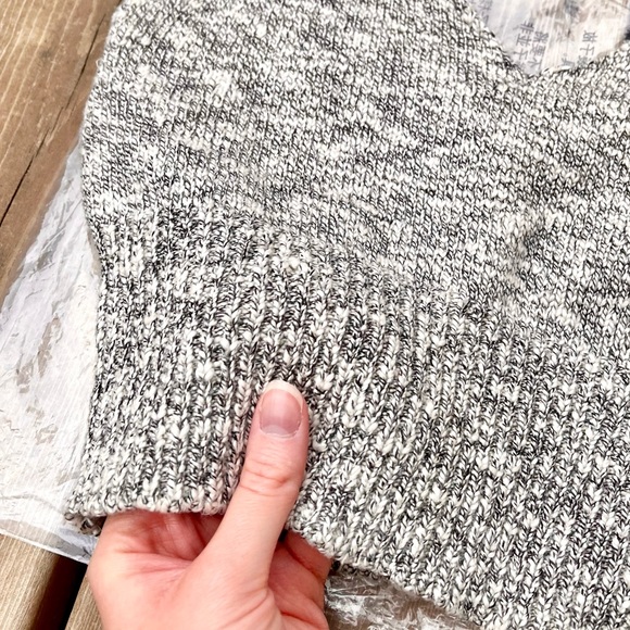 Streetwear Society Knit Crop Top - Picture 3 of 7